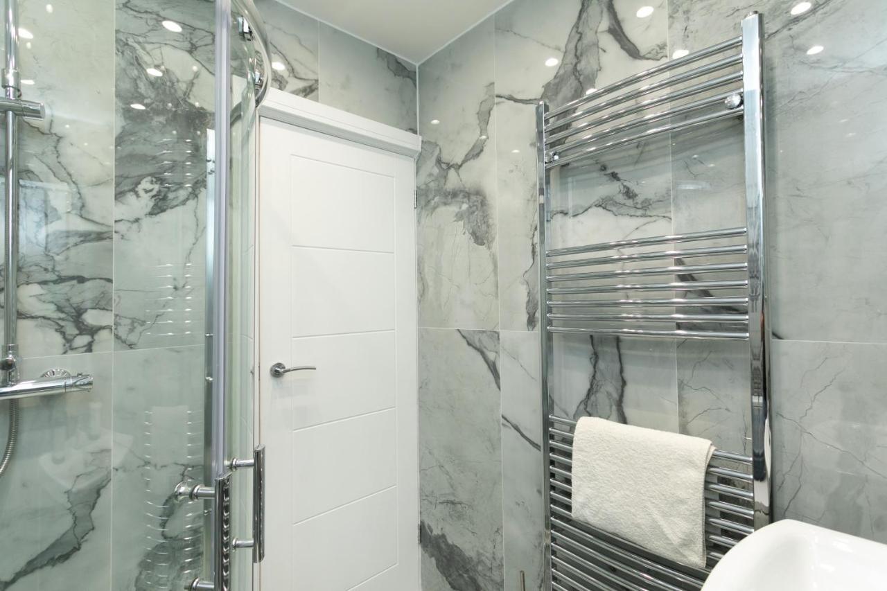 Serviced Holiday home *